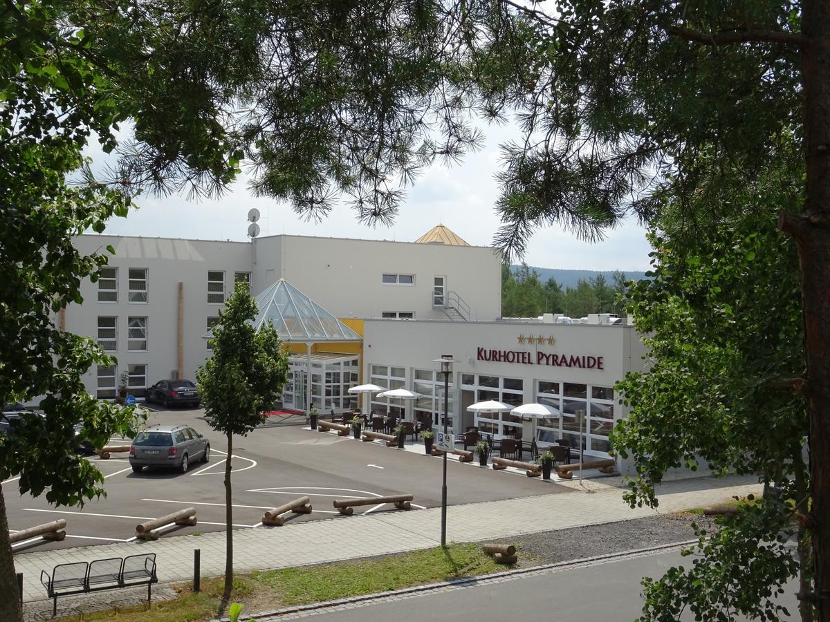 Kurhotel Pyramide Sibyllenbad Neualbenreuth Exteriér fotografie